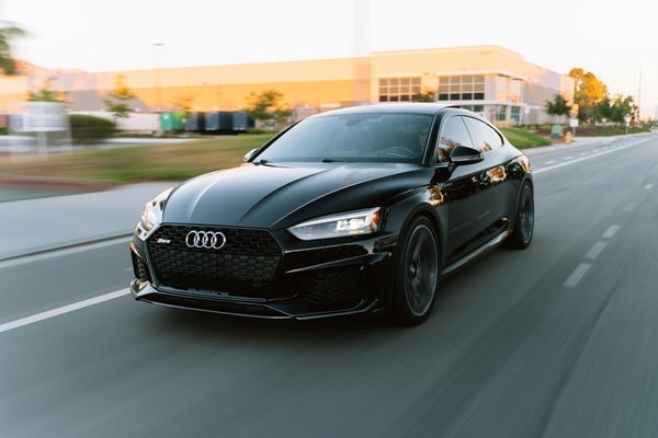 Why Are UK Car Manufacturers Focusing More on Electric Vehicles Over Diesel?